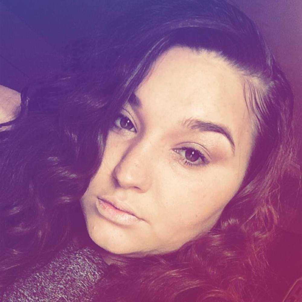 Meet your Posher, Chelsie